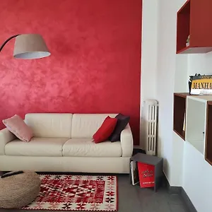 Bilocale Luminoso E Accogliente Zona Marche Milano