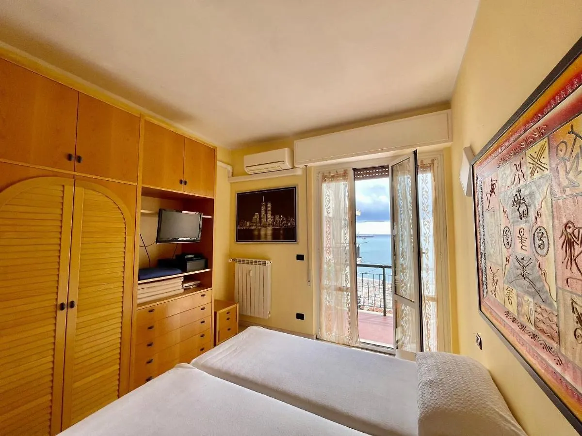 Casa Conchiglia Villa Vado Ligure Italy